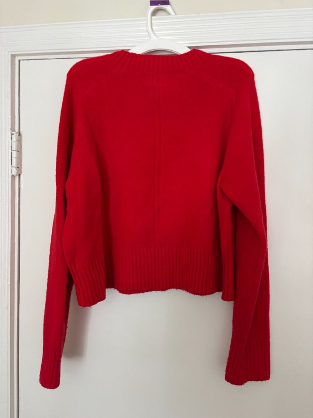 Universal Threads Cropped Sweater - Picture 4 of 6
